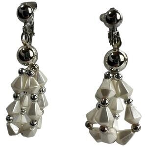 Elegant White Geometric Beaded Dangle Clip-On Earrings Silver Tone Statement
